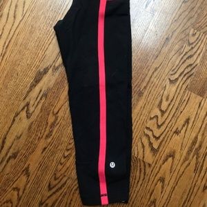 Lululemon 3/4 Leggings with Pink Stripe